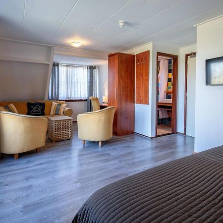 B&B Hotel Rebecca Де-Вал Экстерьер фото