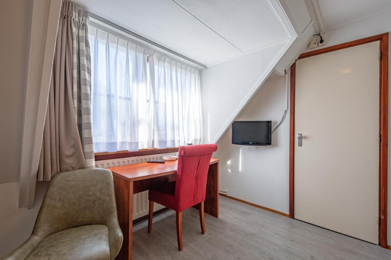 B&B Hotel Rebecca Де-Вал Экстерьер фото